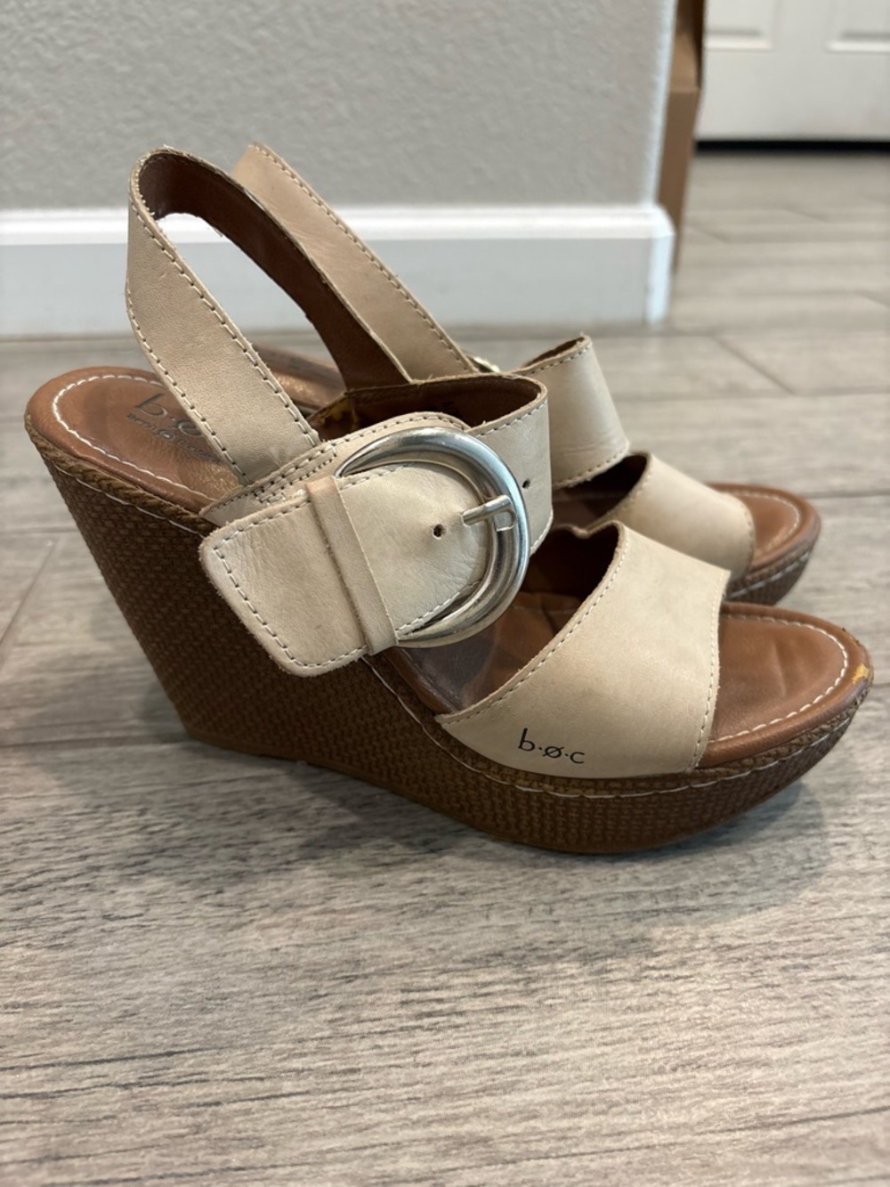 b.o.c. Tan Beige Wedge Sandals with Silver Buckle